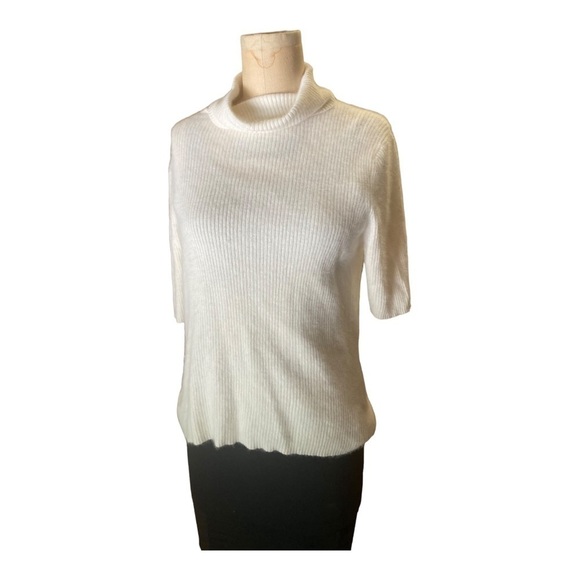 Angora short sleeve turtleneck cream size medium - Picture 1 of 3